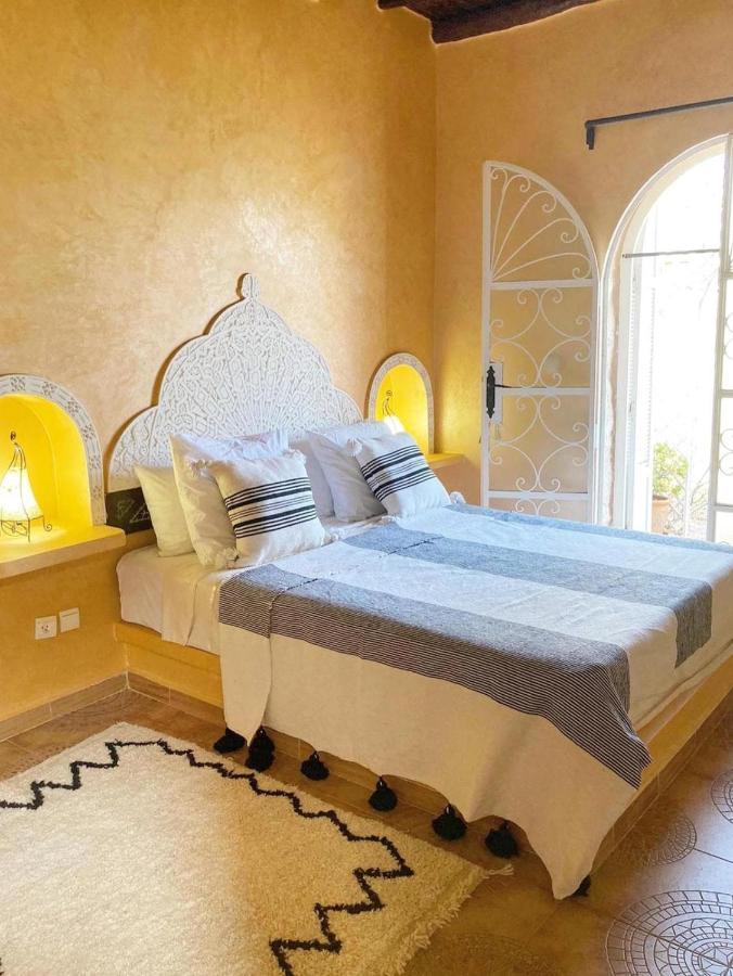 Maison Mimosa, Lovely 3 Bedroom Villa With A Large Pool Szavíra Kültér fotó
