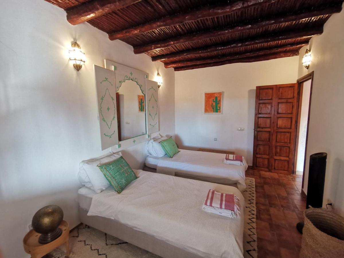 Maison Mimosa, Lovely 3 Bedroom Villa With A Large Pool Szavíra Kültér fotó
